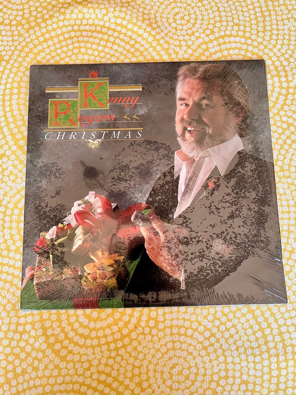 1981 Kenny Rogers Christmas Holiday Vinyl Album - Black Cover
